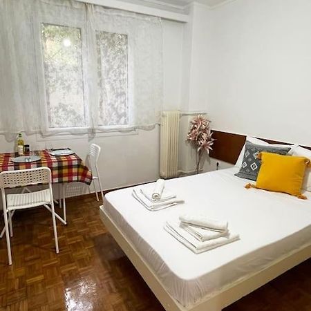 Cute And Quiet Apartment In The Center Of Atene Esterno foto