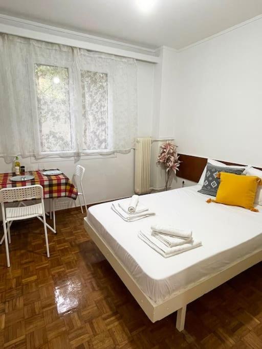 Cute And Quiet Apartment In The Center Of Atene Esterno foto